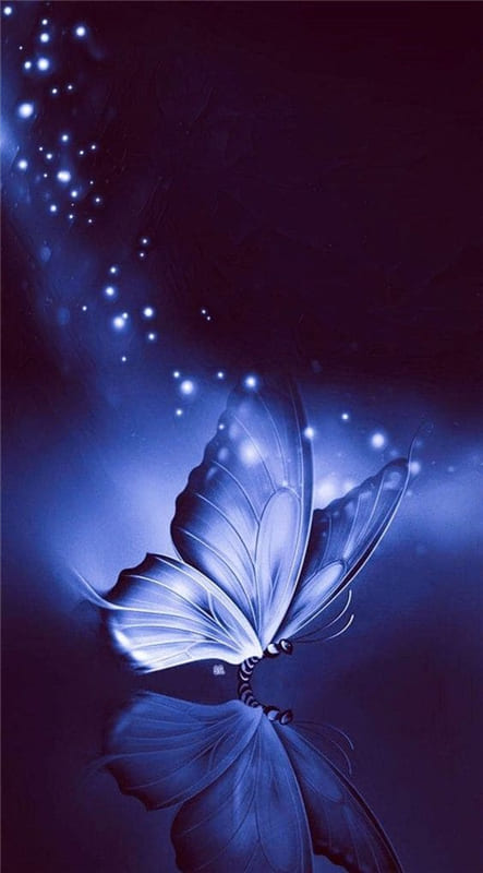 Hình ảnh nghệ thuật về chú bướm hòa mình với hiệu ứng màu xanh làm hình nền điện thoại