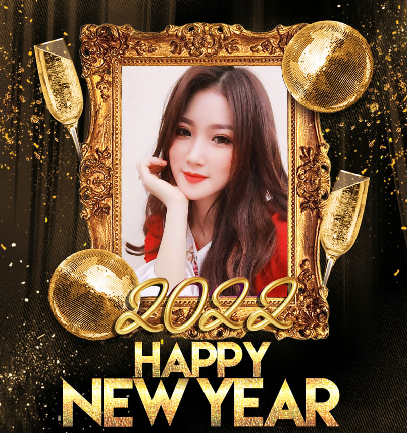 Ghép khung ảnh chúc mừng năm mới 2022 với những quả cầu vàng và lý rượu đẹp