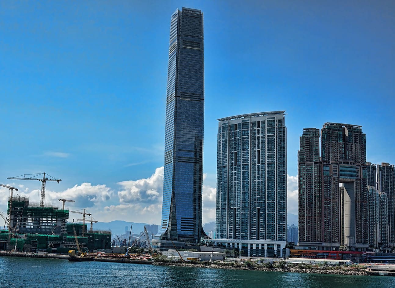 Tòa nhà International Commerce Centre - Hong Kong, Trung Quốc (484 mét)
