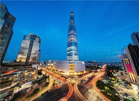 Tòa nhà Lotte World Tower - Seoul, Hàn Quốc (555 mét)