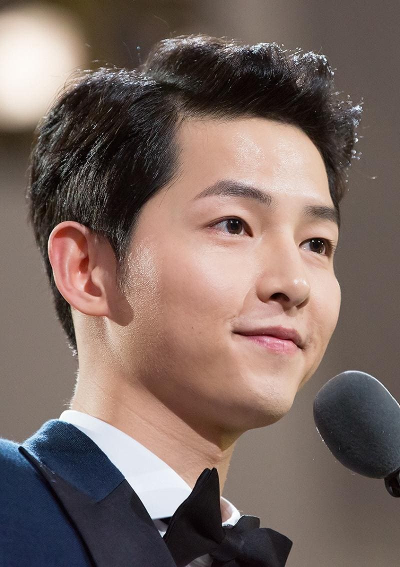 Xem hình ảnh nam diễn viên Hàn Quốc Song Joong Ki