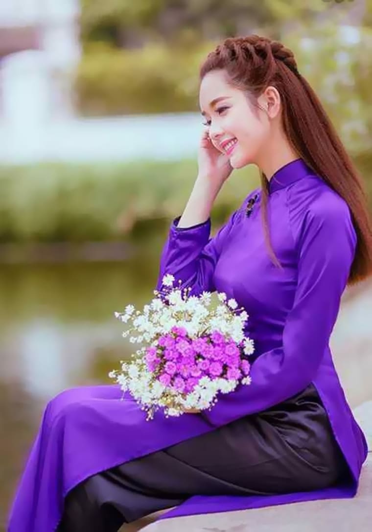 Tổng hợp những cô gái mặc áo dài đẹp nhất Việt Nam 5